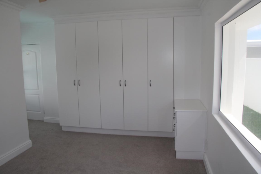 5 Bedroom Property for Sale in Cutty Sark Western Cape